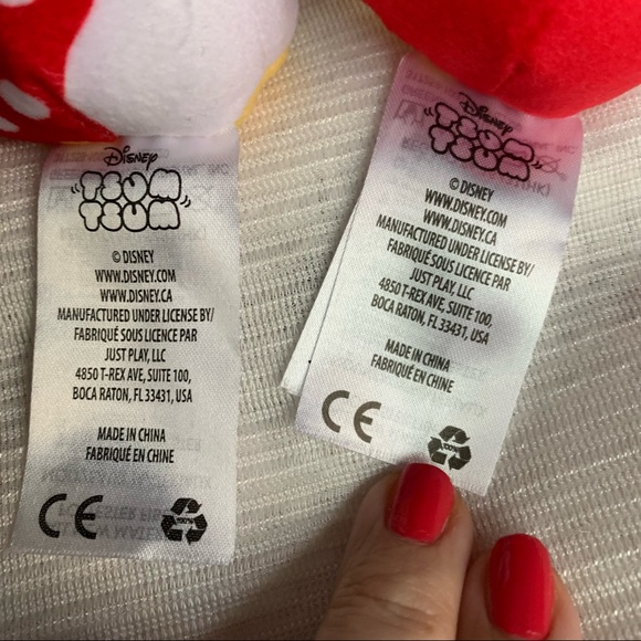 Disney’s Mickey and Minnie mini Tsumtsum plush toys set of 2 like new - Picture 7 of 7